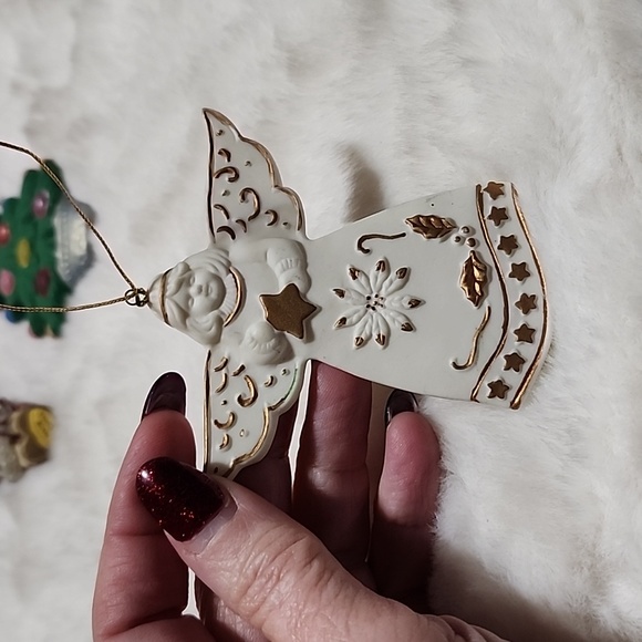 Christmas ORNAMENTS  ASSORTMENT FOR TREE - Picture 8 of 16